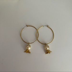 J. Crew Floral Pearl Earrings!